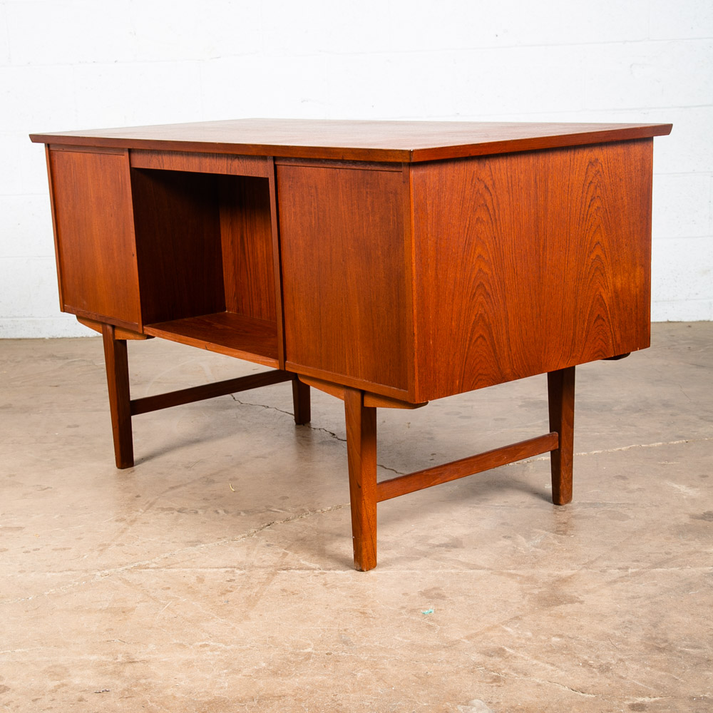 Mid Century Danish Modern Desk Executive Teak 7 Drawer Bookshelf Floating Lock - Image 4