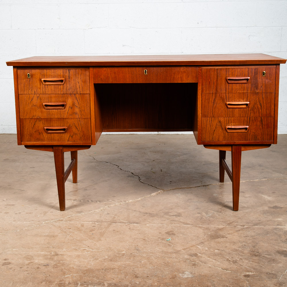 Mid Century Danish Modern Desk Executive Teak 7 Drawer Bookshelf Floating Lock - Image 2