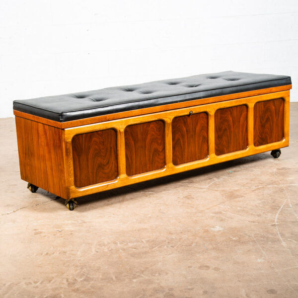 Mid Century Modern Cedar Hope Chest Lane Rolling Trunk Lock Disassembled Storage - Image 9
