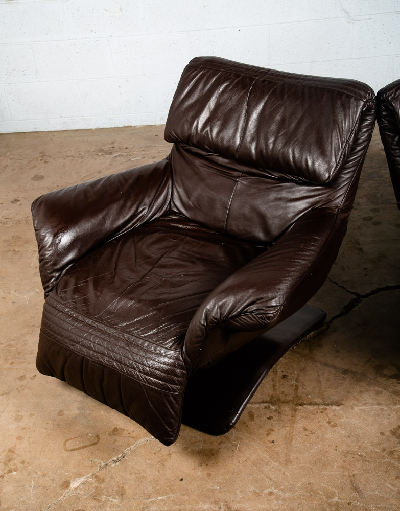 Mid Century Danish Modern Lounge Chair Club Set Swivel Brown Leather Pair Set NM - Image 10