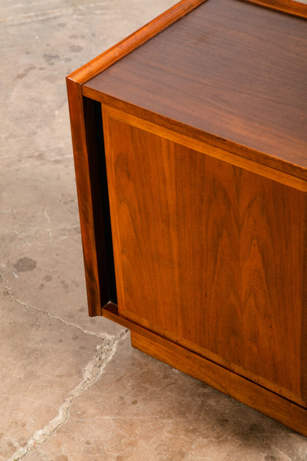 Mid Century Modern Nightstand End Side Table Dillingham Esprit Walnut Drawer Mcm - Image 10