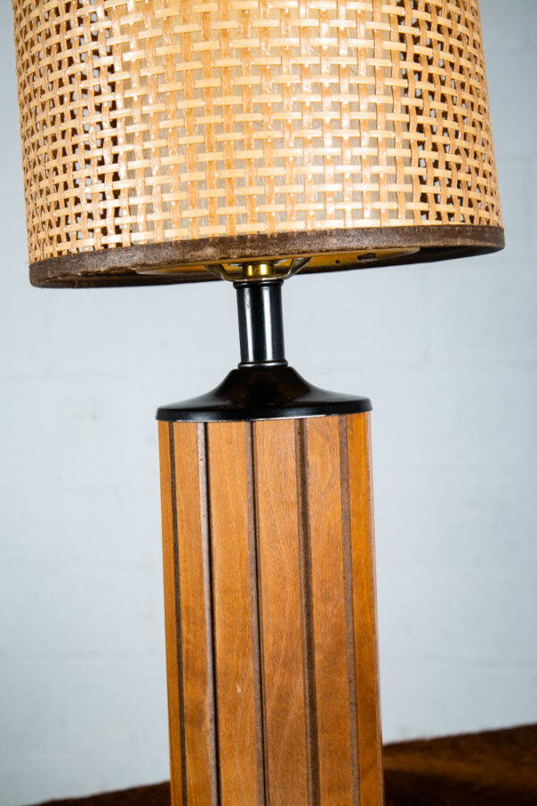 Mid Century Modern Lamp Set Table Light lighting Gruvwood Walnut Cane Shade Pair - Image 9
