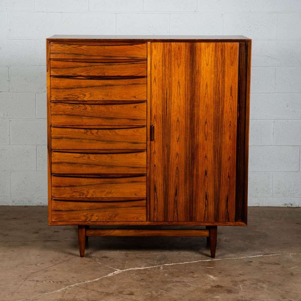 Mid Century Danish Modern Gentleman's Chest Dresser 17 Drawer Rosewood Madsen NM - Image 12
