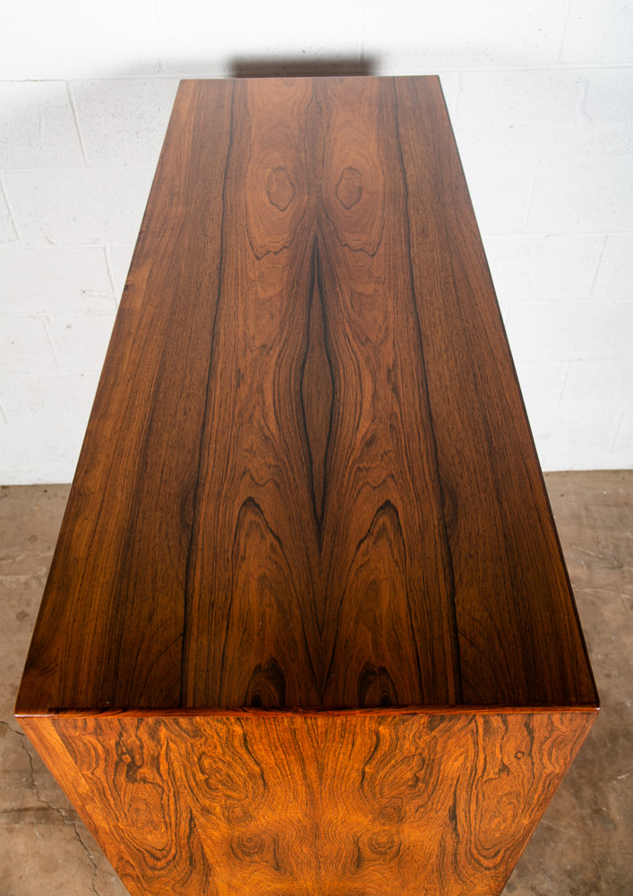 Mid Century Danish Modern Gentleman's Chest Dresser 17 Drawer Rosewood Madsen NM - Image 6