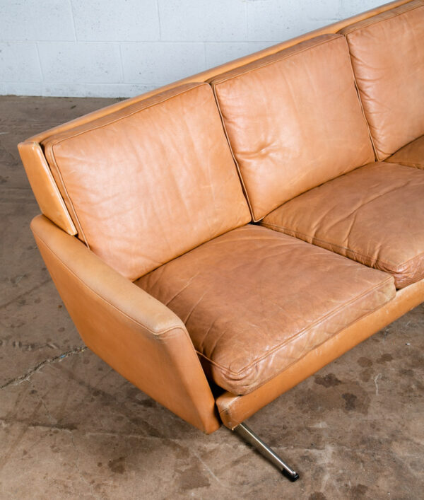 Mid Century Danish Modern Leather Sofa Couch 3 Seater Tan 3 Seater Metal Legs - Image 8