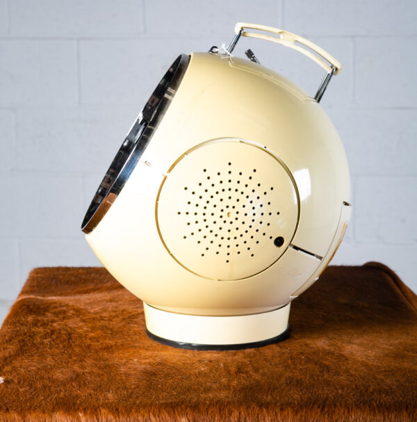 Mid Century Modern Weltron 2001 Space Ball Retro AM/FM Radio Stereo 8Track White - Image 5