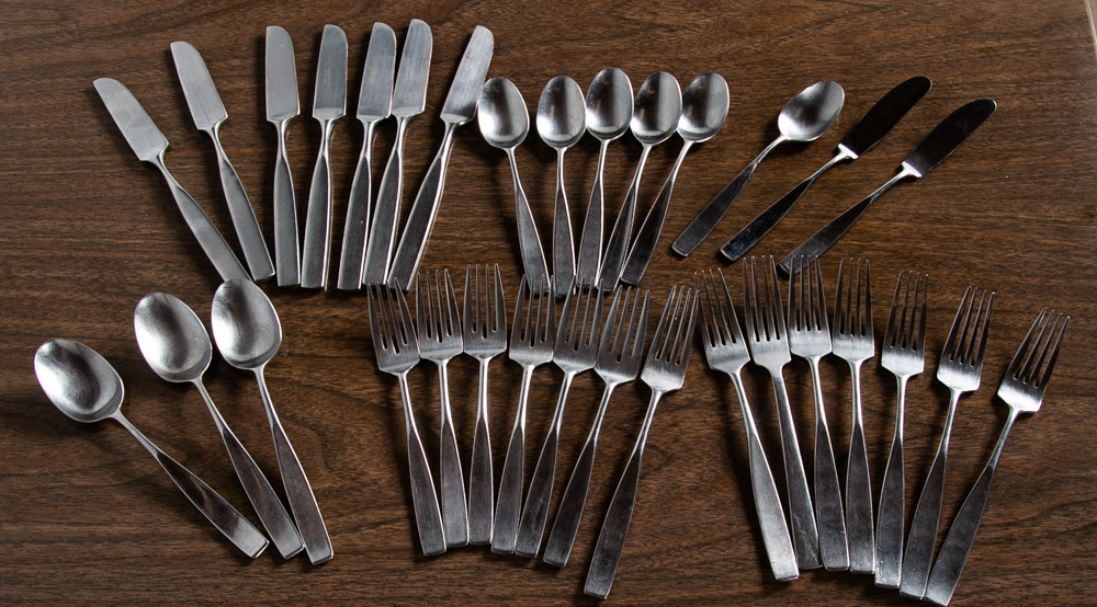 Mid Century Modern Cutlery Silverware Set Japan 32 Pc Vintage Signed Japanese - Image 3