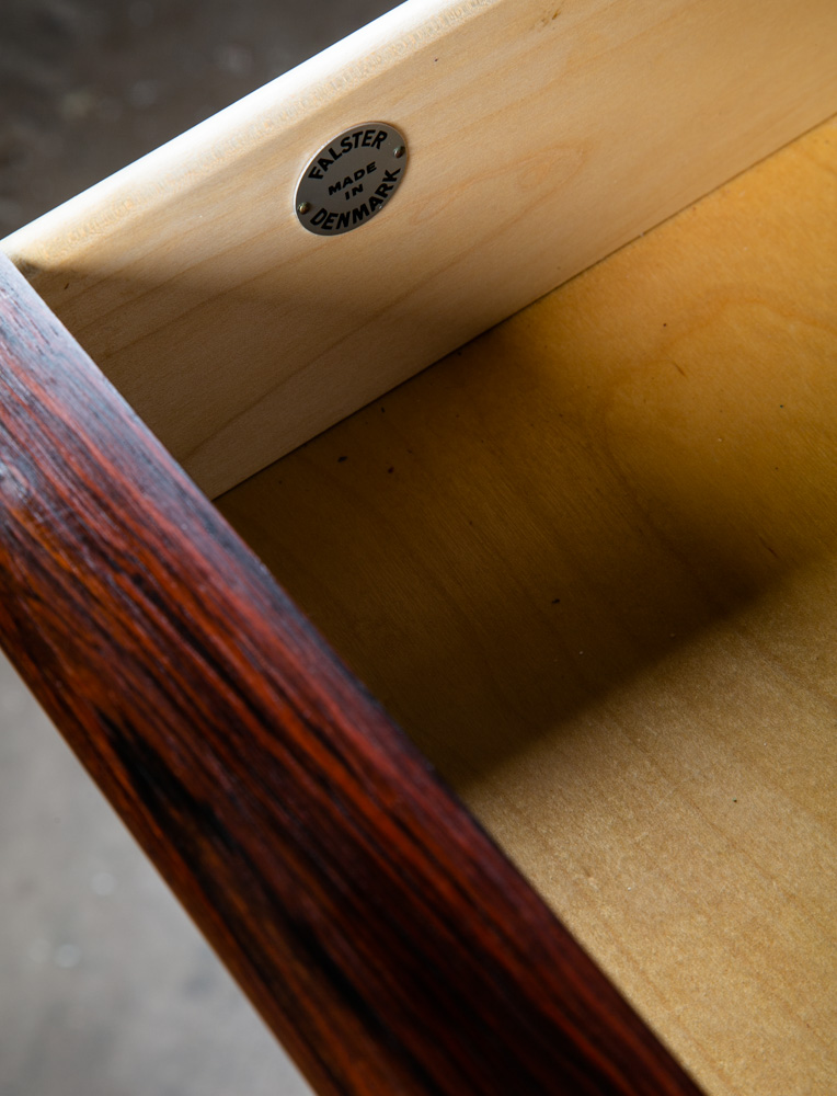 Mid Century Danish Modern Gentleman's Chest Dresser 17 Drawer Rosewood Madsen NM - Image 7