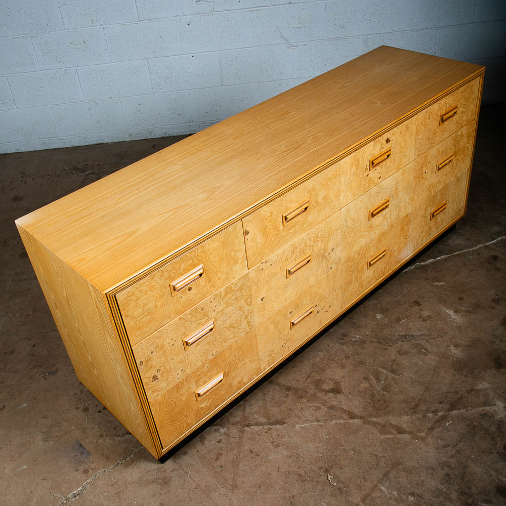 Mid Century Modern Dresser Credenza Scene Two Henredon Burl Blonde 7 Drawers Mcm - Image 3