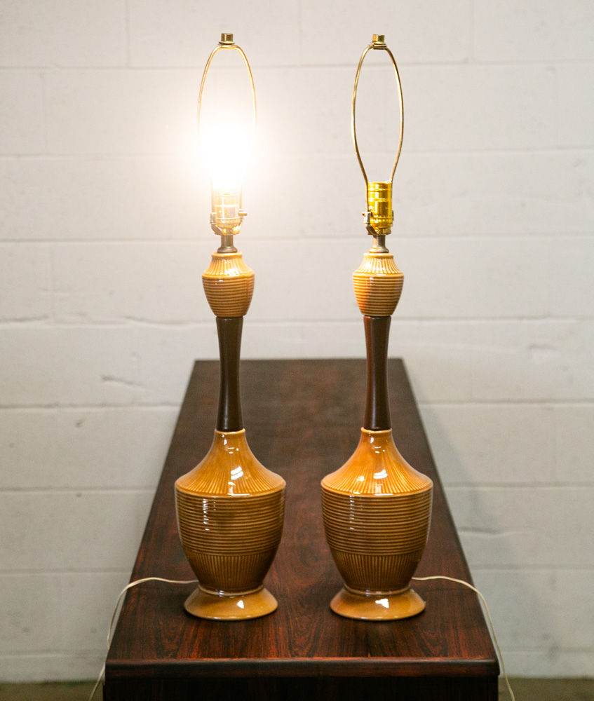 Mid Century Modern Lamp Set Table Light lighting Ceramic Brown Yellow Work Mcm - Image 3