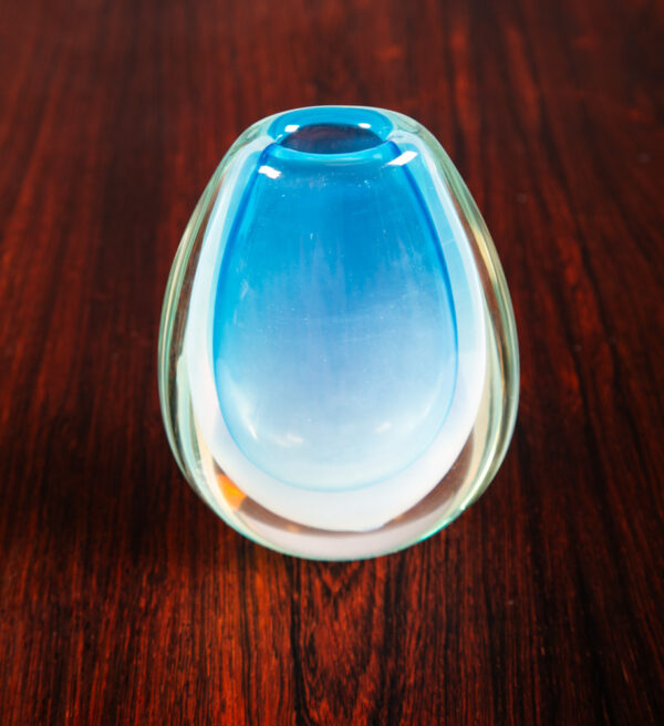 Mid Century Modern Art Glass Vase Blue Sommerso Round Heavy Murano Tear Drop Mcm - Image 4