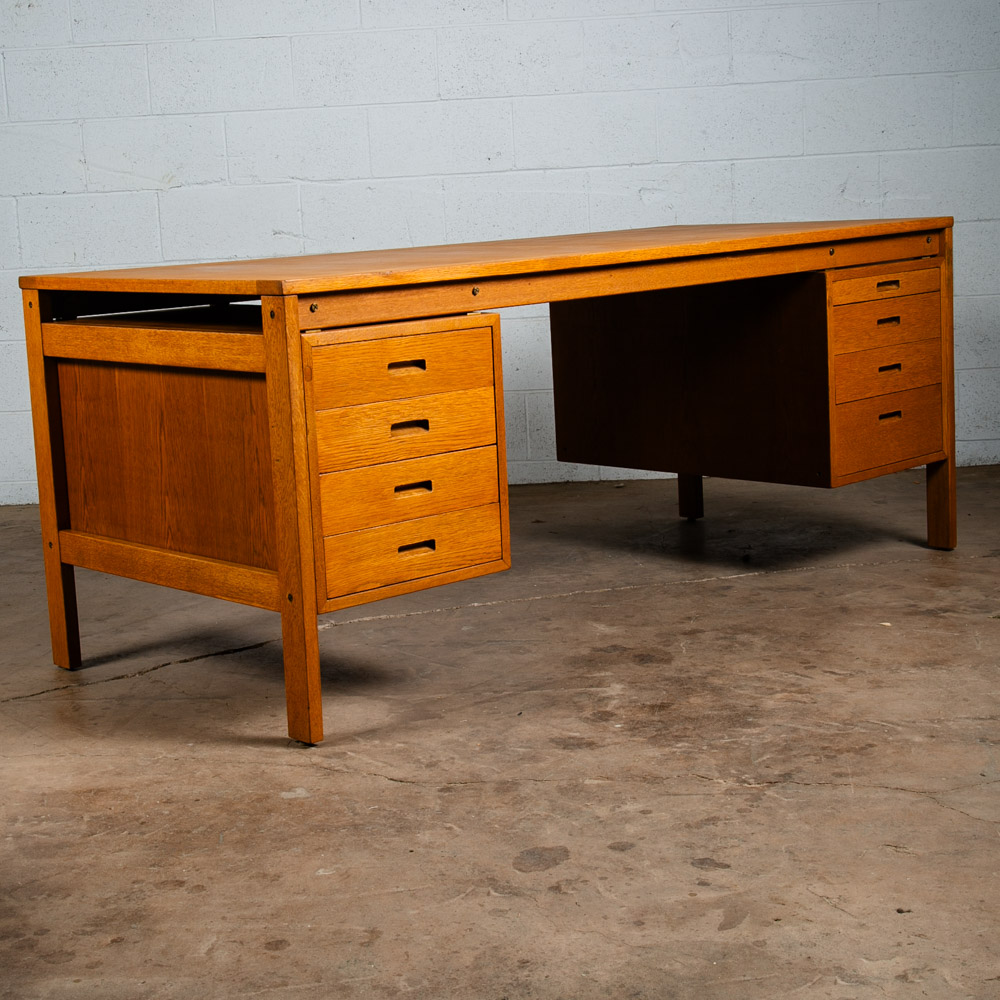 Mid Century Danish Modern Desk Executive Floating Solid Oak 8 Drawer Restored NM - Image 8