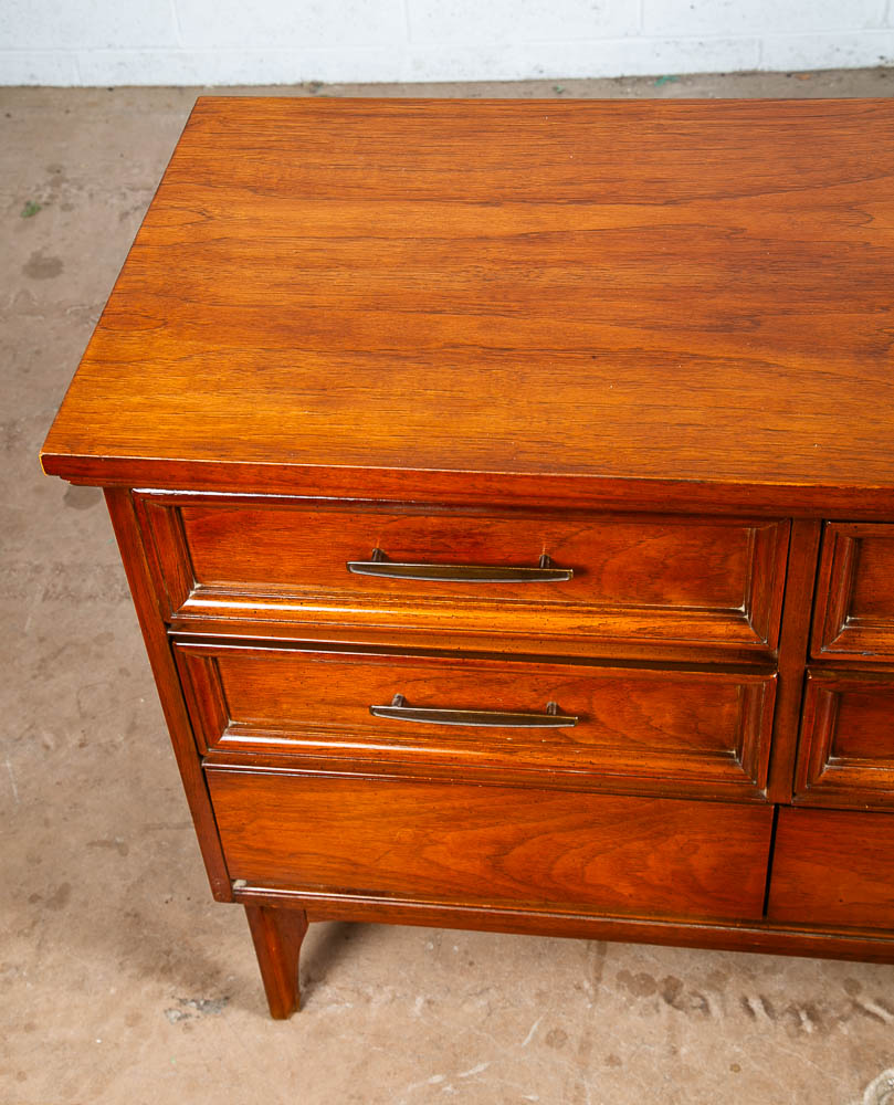 Mid Century Modern Dresser Credenza Dixie 9 Drawer Vintage Walnut Danish Drexel - Image 7