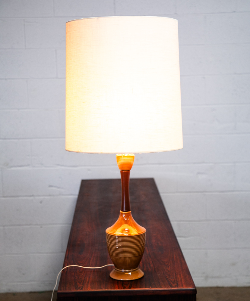 Mid Century Modern Lamp Set Table Light lighting Ceramic Brown Yellow Work Mcm - Image 4