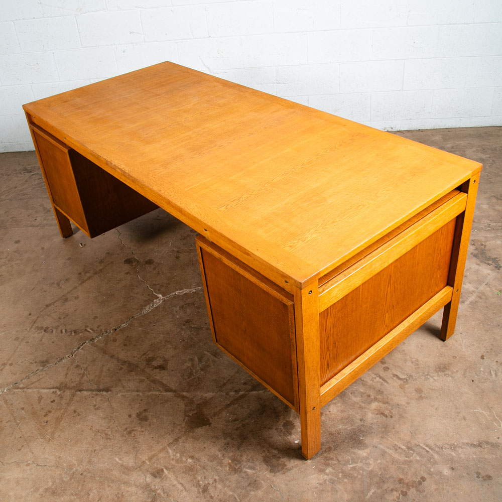Mid Century Danish Modern Desk Executive Floating Solid Oak 8 Drawer Restored NM - Image 7