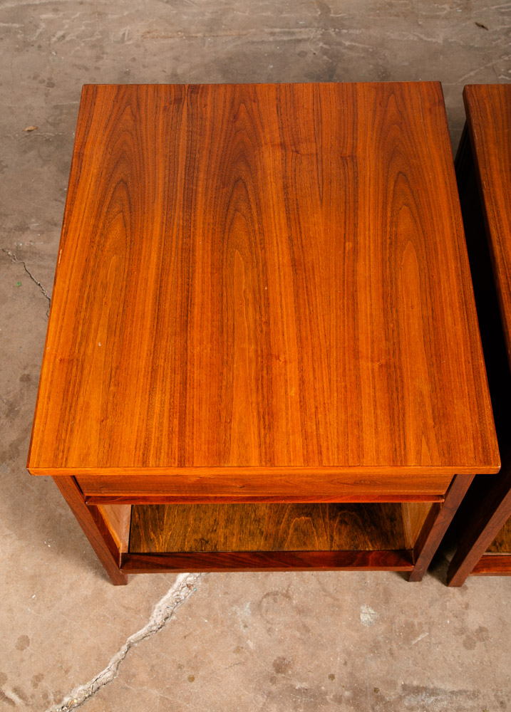 Mid Century Modern Nightstands End Side Tables Solid Walnut Single Drawer Pair 2 - Image 7