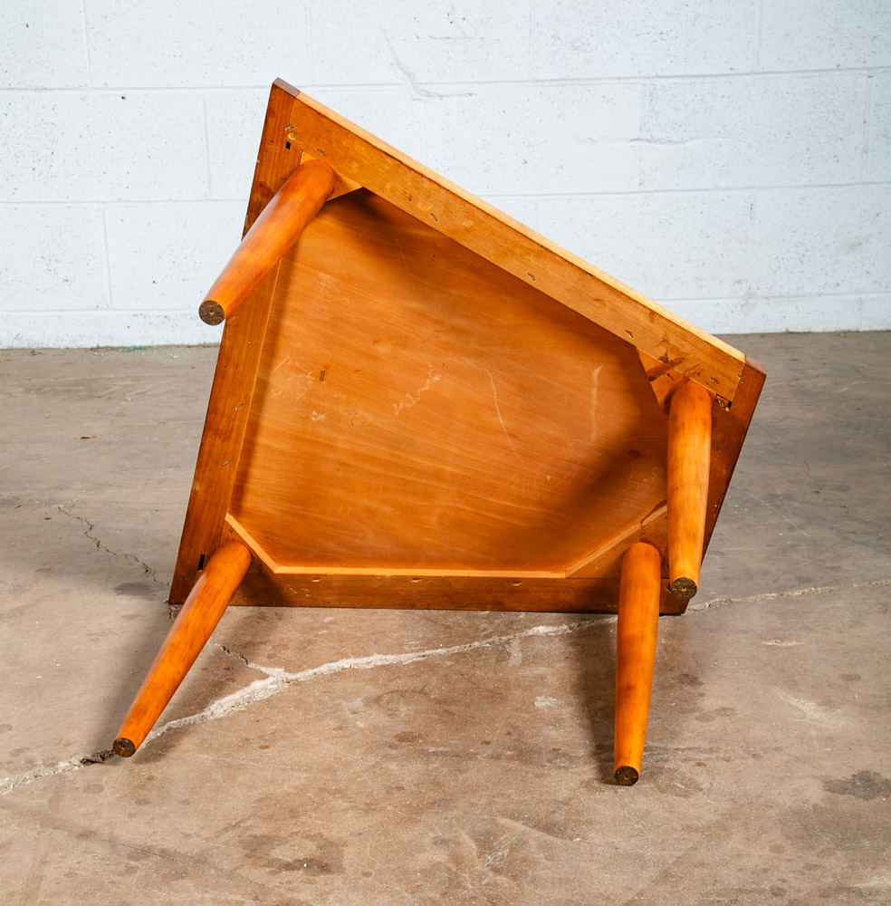 Mid Century Modern Side Table End Lane Wedge 4 Legs Walnut Vintage Drexel Mcm - Image 4