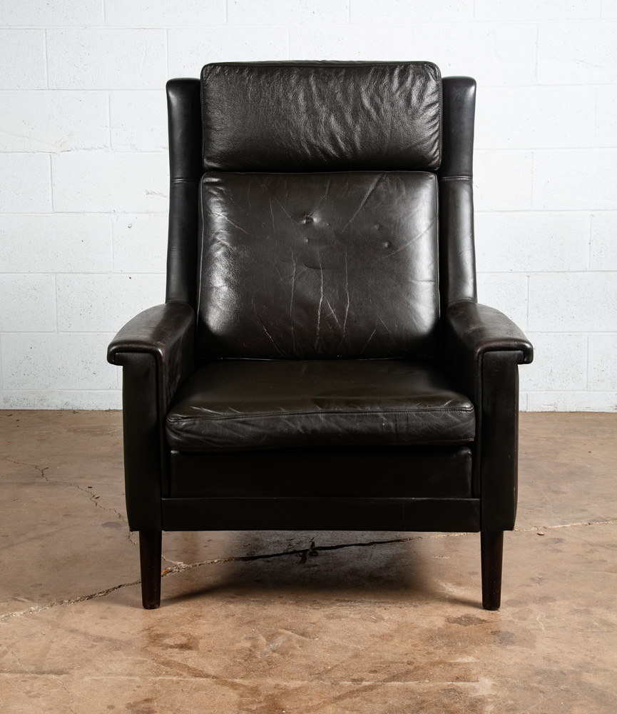 Mid Century Danish Modern Lounge Chair Dark Green Leather Georg Thams Mcm Arms - Image 2