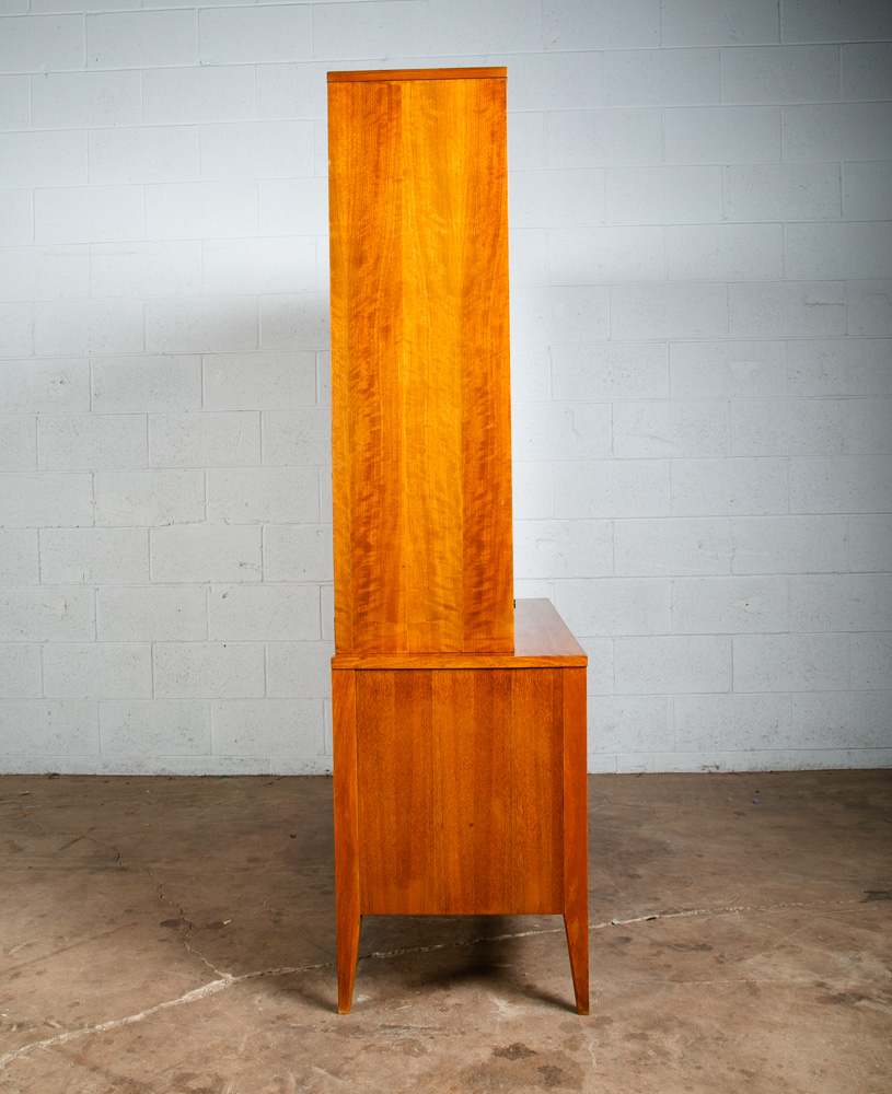 Mid Century Modern China Cabinet Walnut Hutch Glass Display Danish Furniture M - Image 3