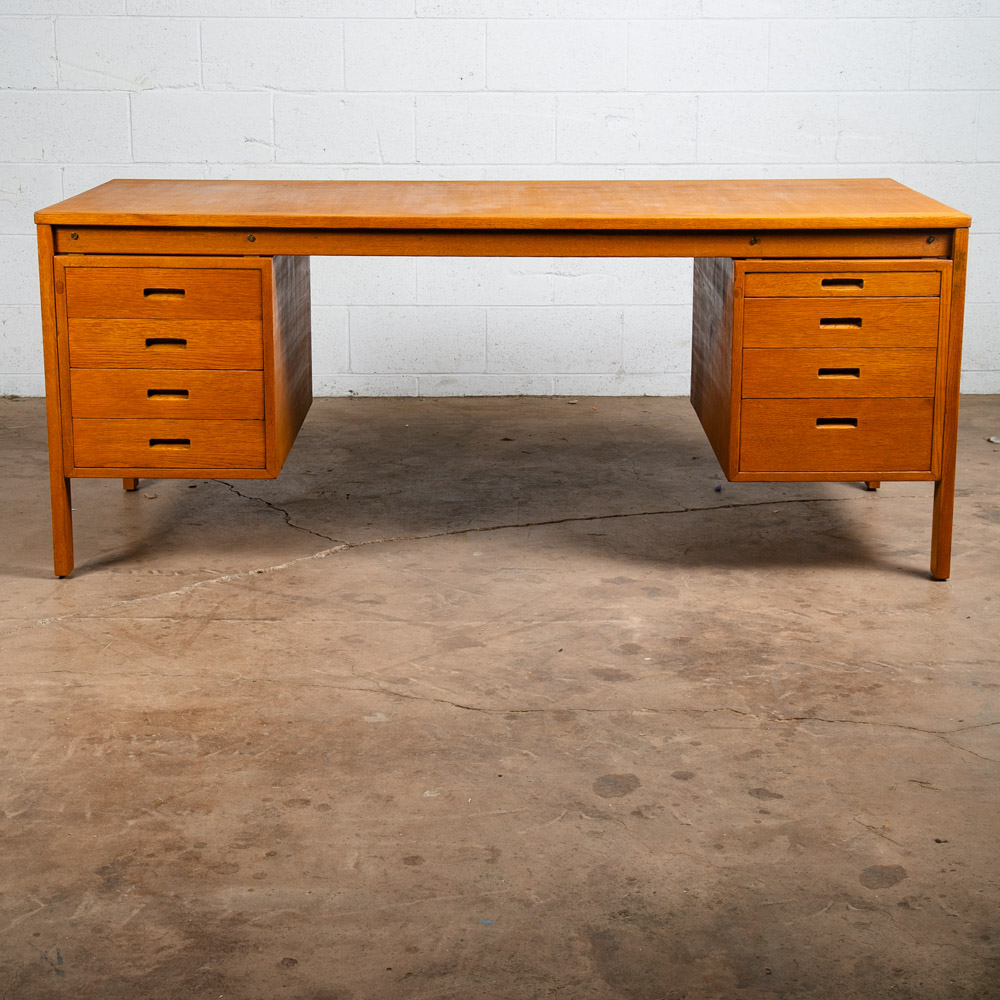 Mid Century Danish Modern Desk Executive Floating Solid Oak 8 Drawer Restored NM - Image 2