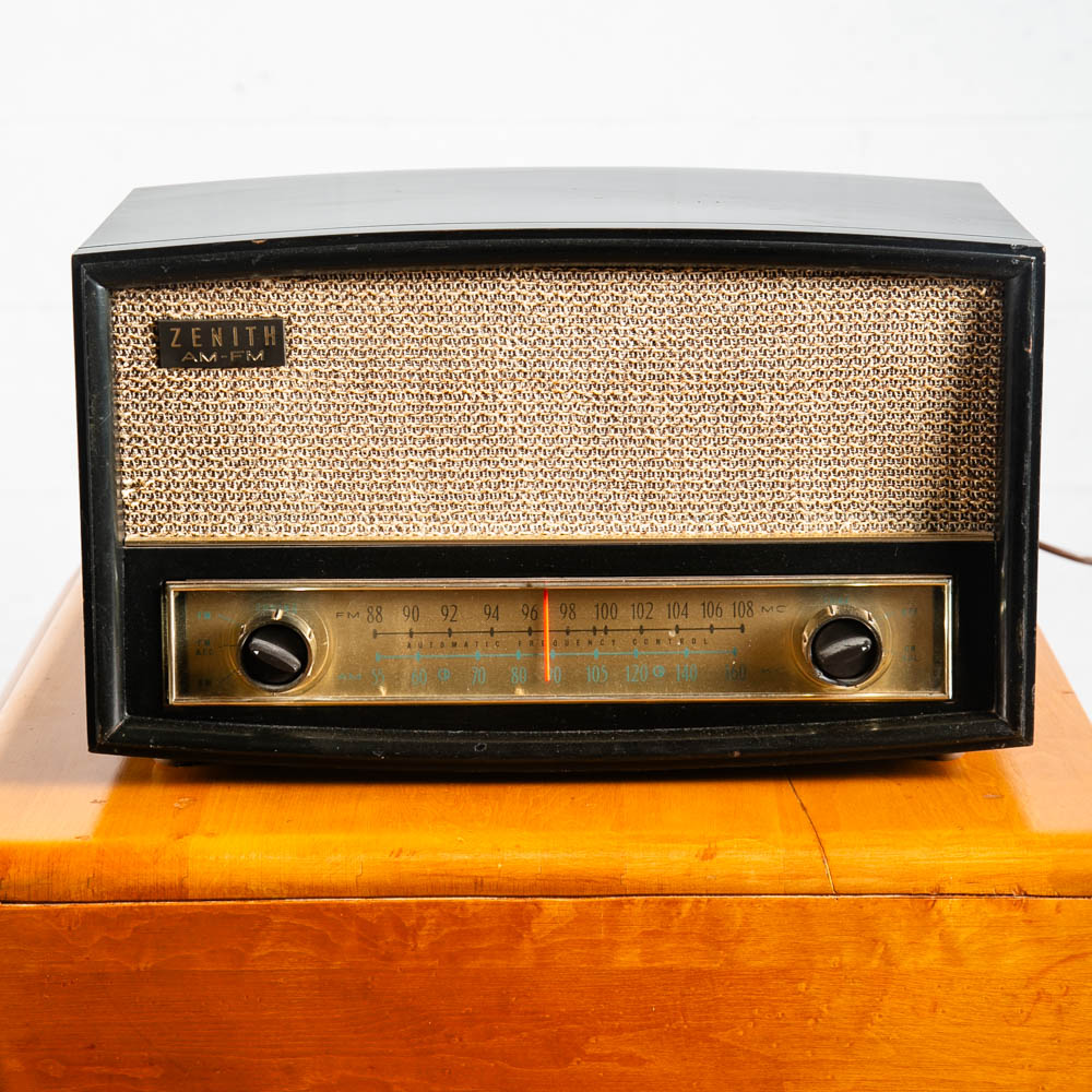 Mid Century Modern Radio Hifi Zenith Black Wood 2 Knobs Tube Vintage AM/FM Parts