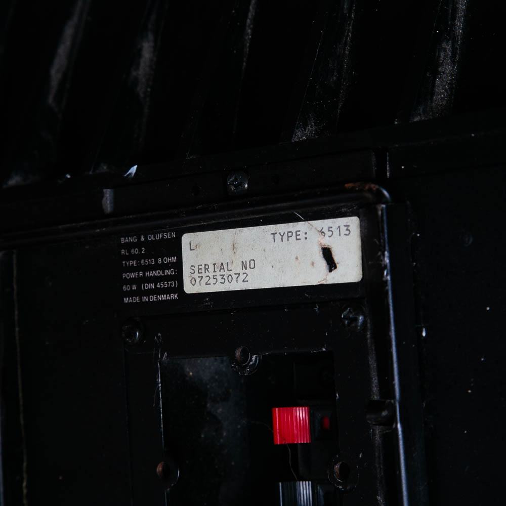 Mid Century Modern Speakers Set White Bang & Olufsen 6513 B&O Corner Stand #6513 - Image 8