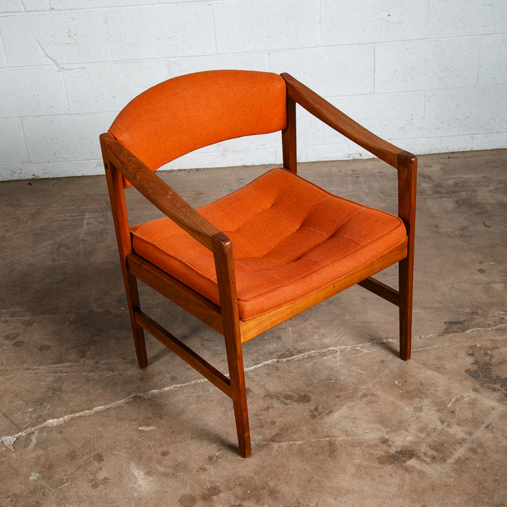 Mid Century Modern Lounge Chair Walnut Arms Orange Tufted Work Armchair Vintage - Image 3