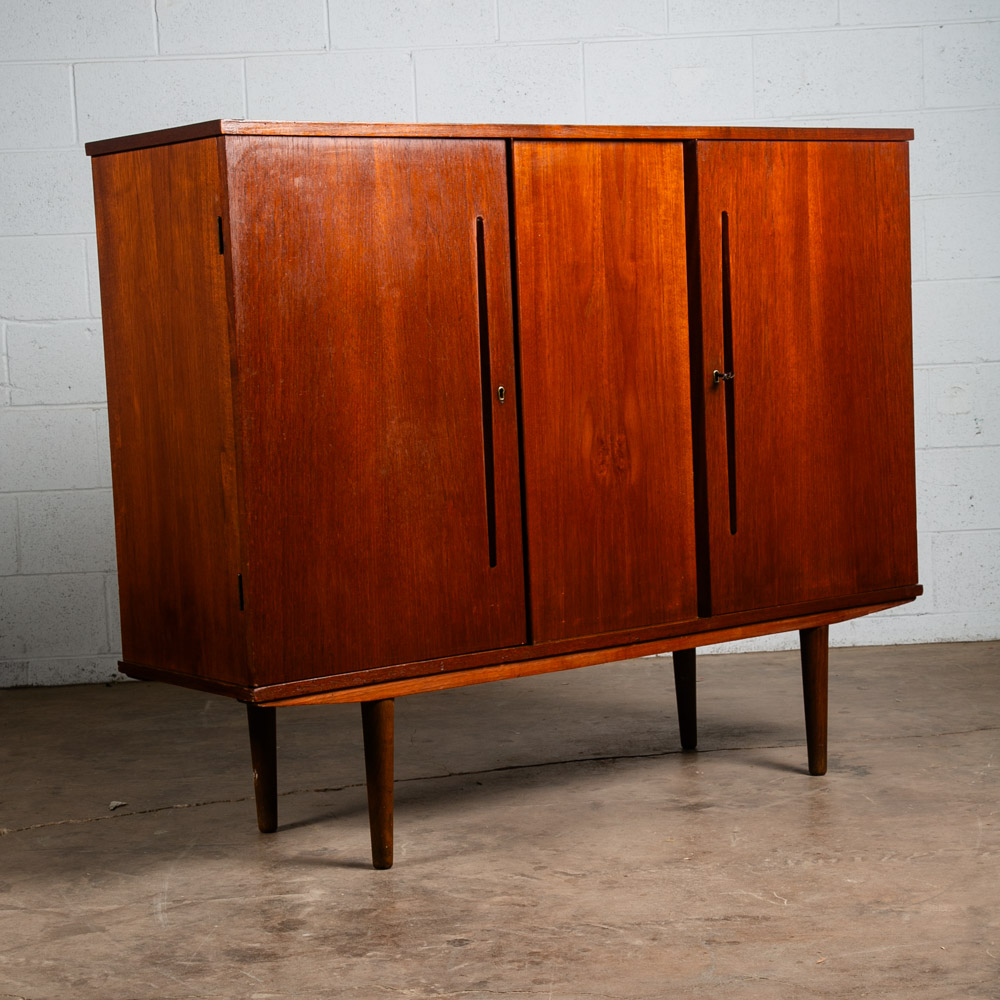 Mid Century Danish Modern Credenza Highboard Sideboard Denmark Key Teak Drawers - Image 11