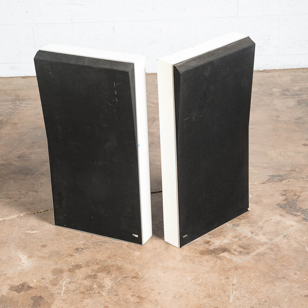 Mid Century Danish Modern Speakers Set White Bang & Olufsen Beovox P45 B&O 6307 - Image 8