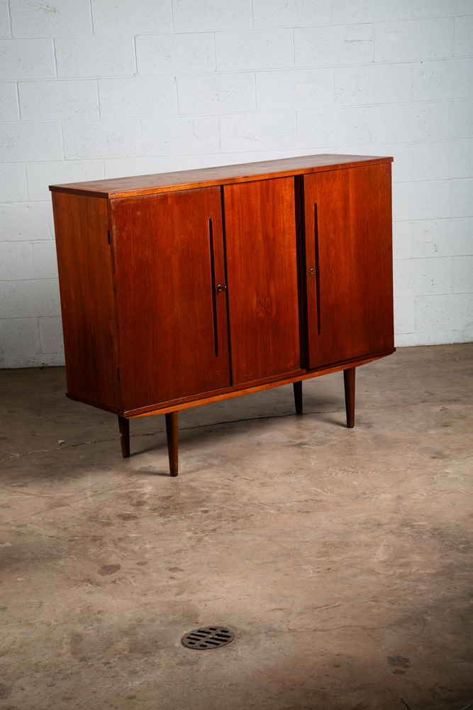 Mid Century Danish Modern Credenza Highboard Sideboard Denmark Key Teak Drawers - Image 9