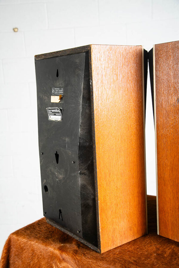 Mid Century Danish Modern Speakers Set Oak Bang & Olufsen Beovox S 35 Model 6311 - Image 12