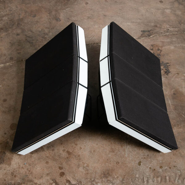 値下げ!! Bang & Olufsen Type 6513 ペア スピーカー 値下げ!! Bang & Olufsen Type 6513 ペア スピーカー - メルカリ