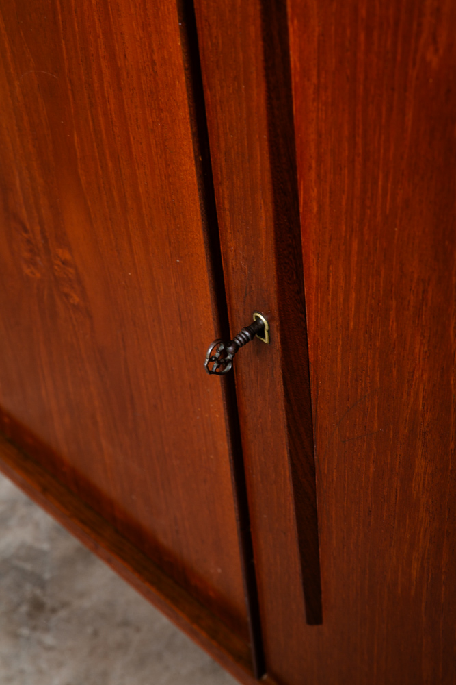 Mid Century Danish Modern Credenza Highboard Sideboard Denmark Key Teak Drawers - Image 12