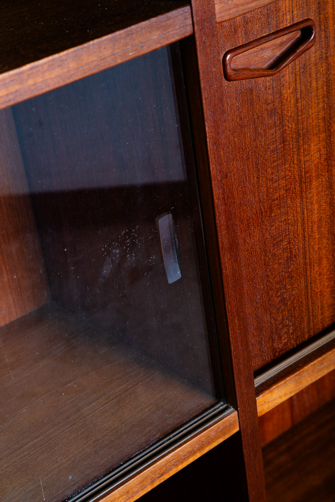 Mid Century Danish Modern Credenza Sideboard Teak 2 Tier Storage Drawers Hutch - Image 9