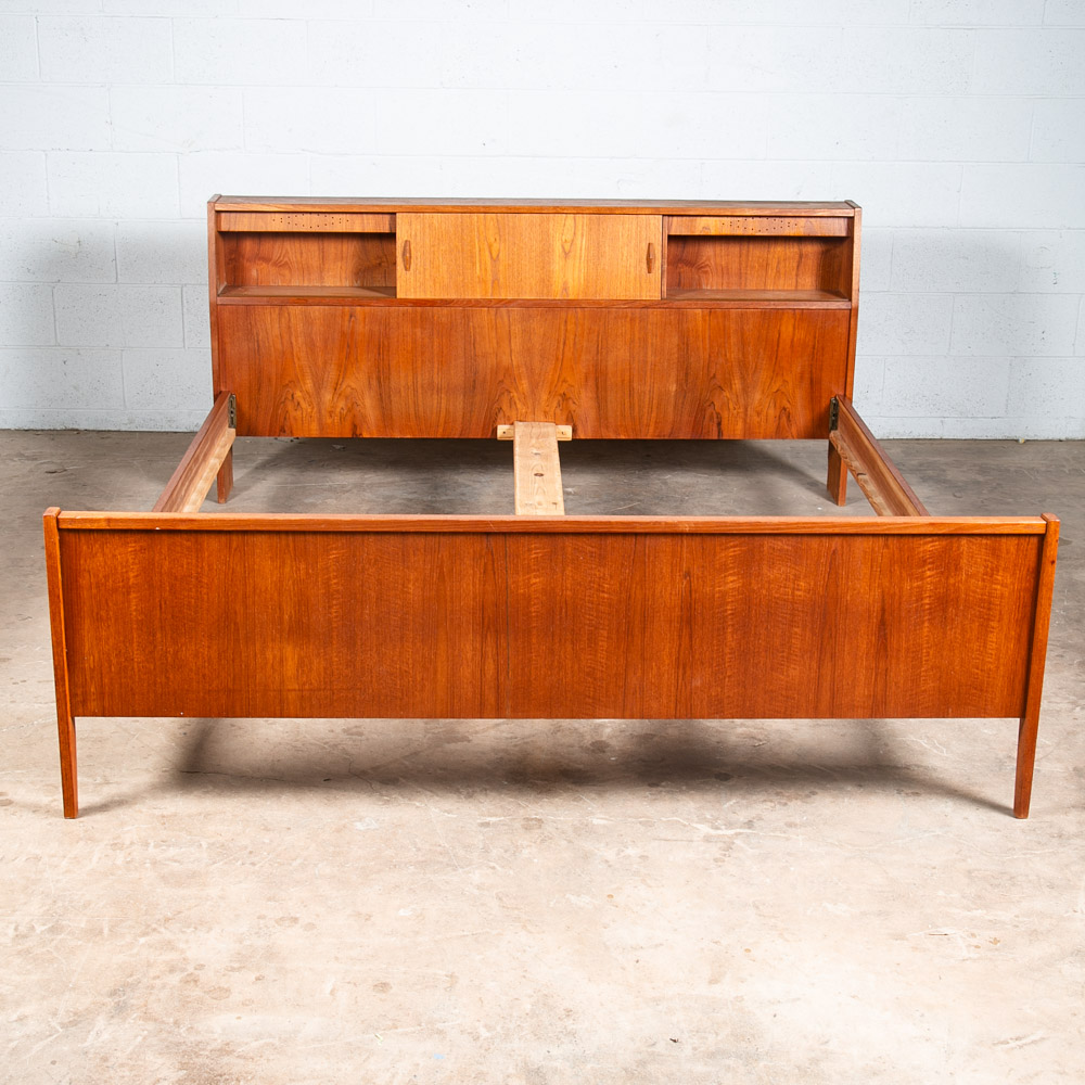Mid Century Danish Modern Headboard Bed Frame Teak Double Size Storage