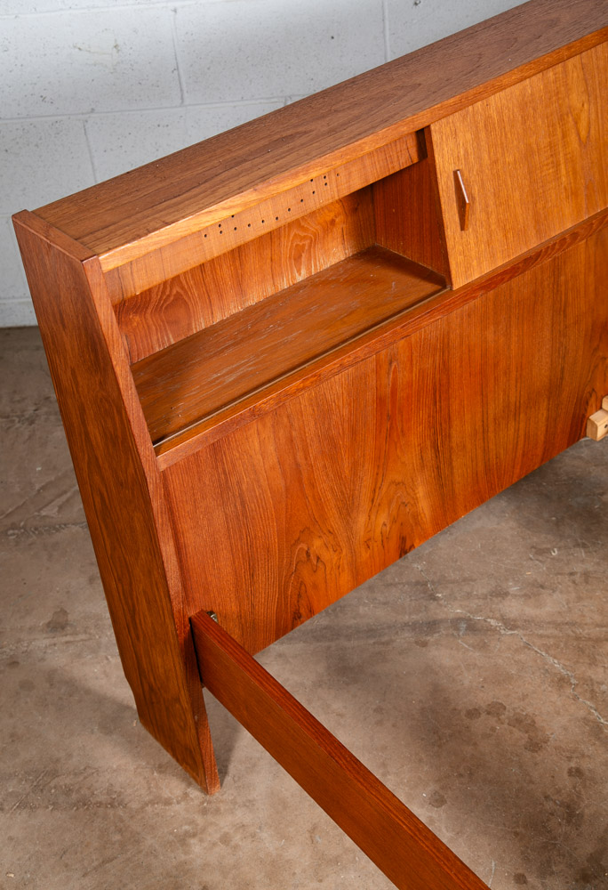 Mid Century Danish Modern Headboard Bed Frame Teak Double Size Storage - Image 8