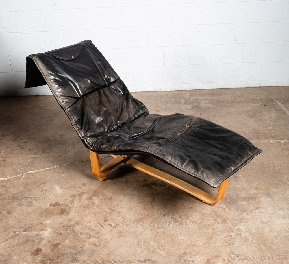 Mid Century Danish Modern Lounge Chair Chaise Black Leather Westnofa Reversible