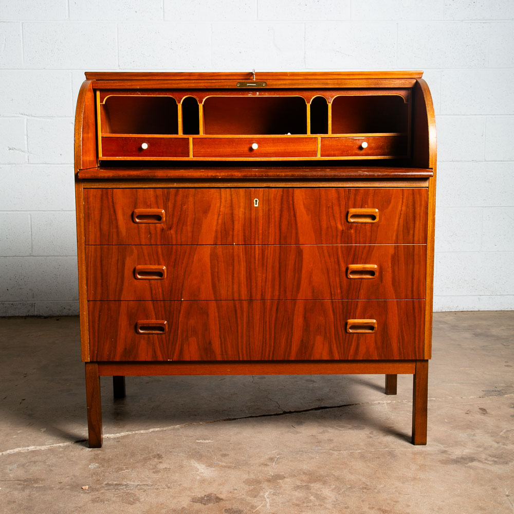 Mid Century Danish Modern Desk Rolltop Secretary Teak Wood Denmark Vintage Legs - Image 3
