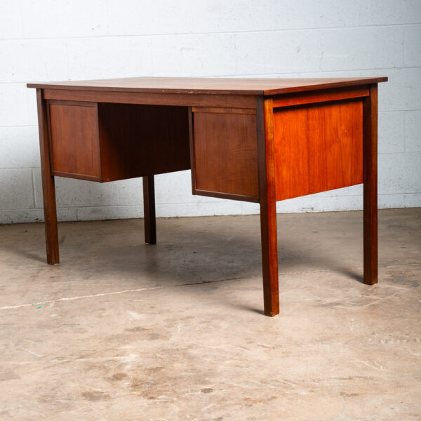 Mid Century Danish Modern Desk Executive Teak 6 Drawer Wood Denmark Vintage Mcm - Image 5