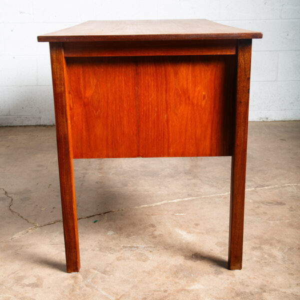 Mid Century Danish Modern Desk Executive Teak 6 Drawer Wood Denmark Vintage Mcm - Image 4
