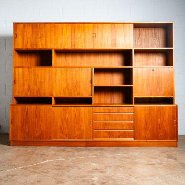 Mid Century Danish Modern Credenza Wall Unit Hutch Cabinet Shelves Teak Wood Mcm