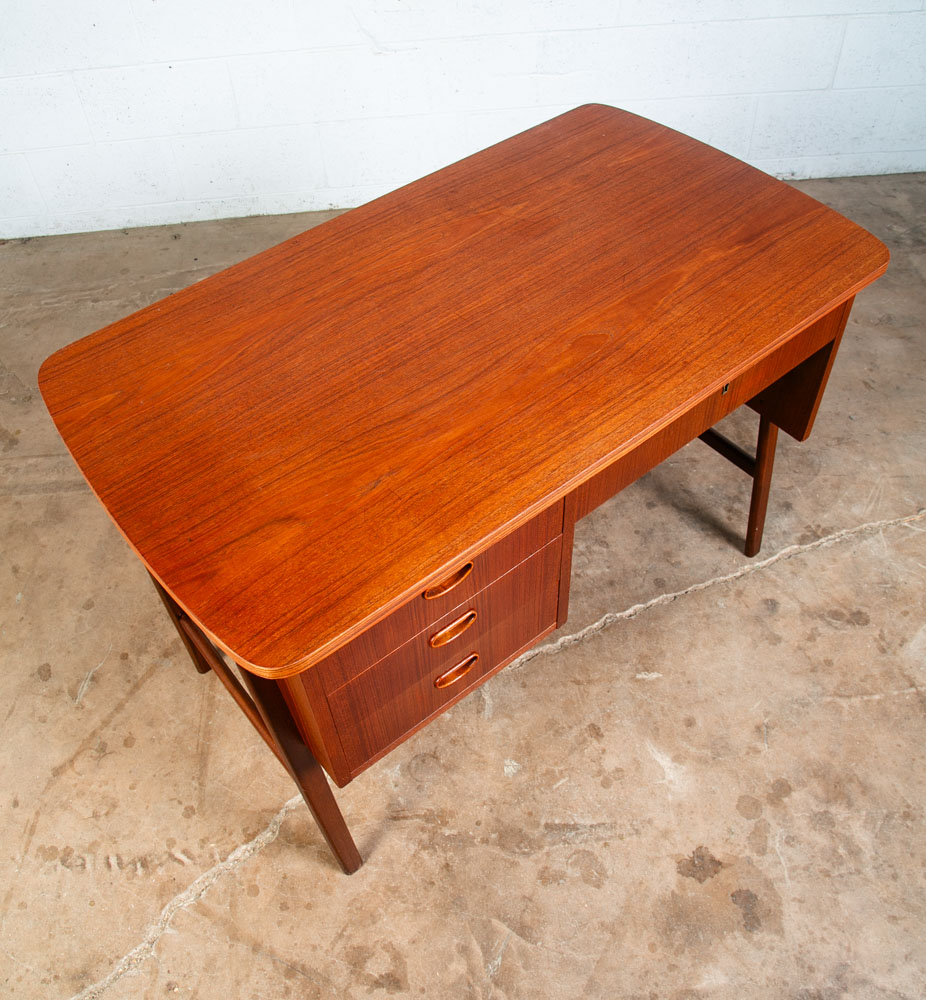 Mid Century Danish Modern Desk Floating 4 Drawer Locking Teak Bookshelf Compact - Image 11