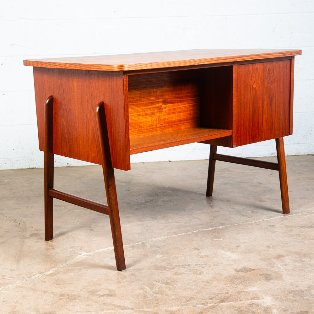 Mid Century Danish Modern Desk Floating 4 Drawer Locking Teak Bookshelf Compact - Image 5