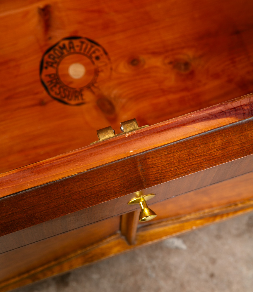 Mid Century Modern Hope Chest Lane Walnut Wood Trunk Lock Disassembled Vintage - Image 12