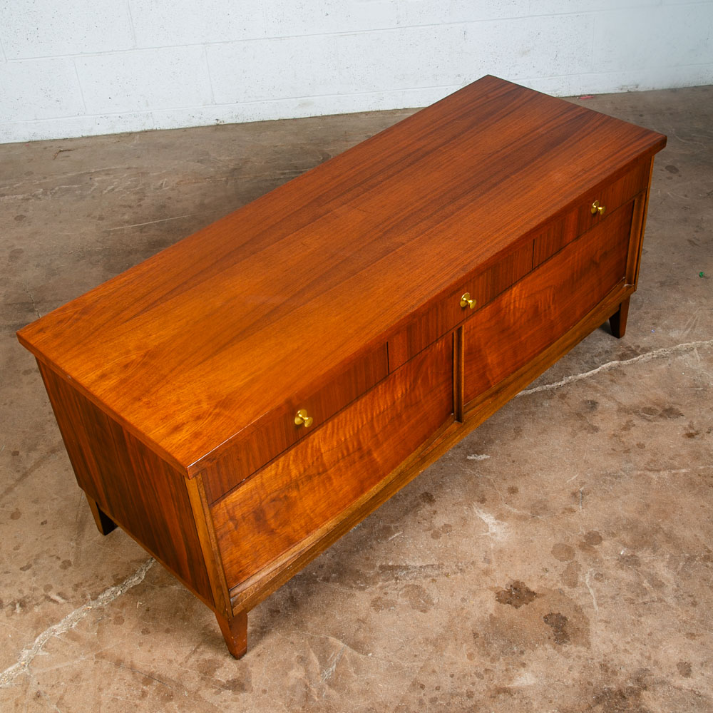 Mid Century Modern Hope Chest Lane Walnut Wood Trunk Lock Disassembled Vintage - Image 3