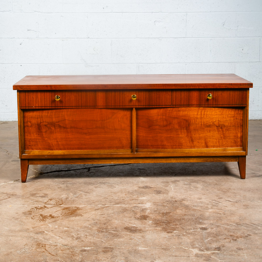 Mid Century Modern Hope Chest Lane Walnut Wood Trunk Lock Disassembled Vintage - Image 6