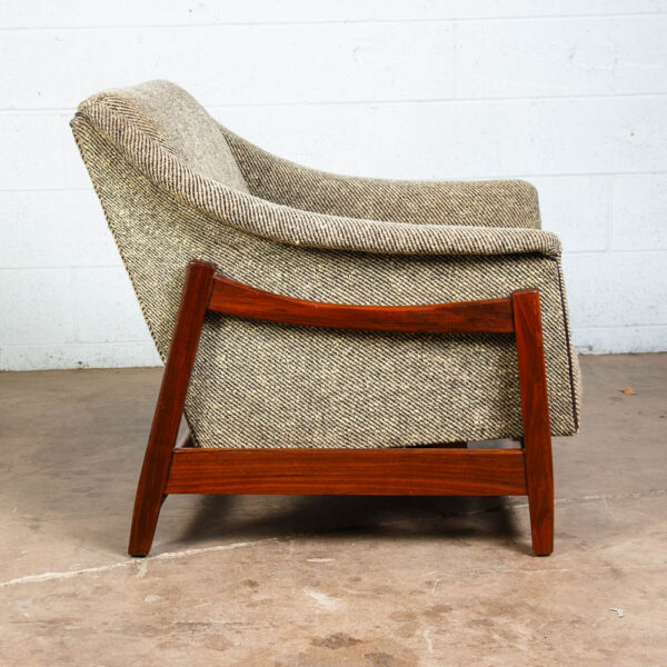 Mid Century Modern Lounge Rocking Chair Paoli White Wool Solid Walnut Vintage - Image 2