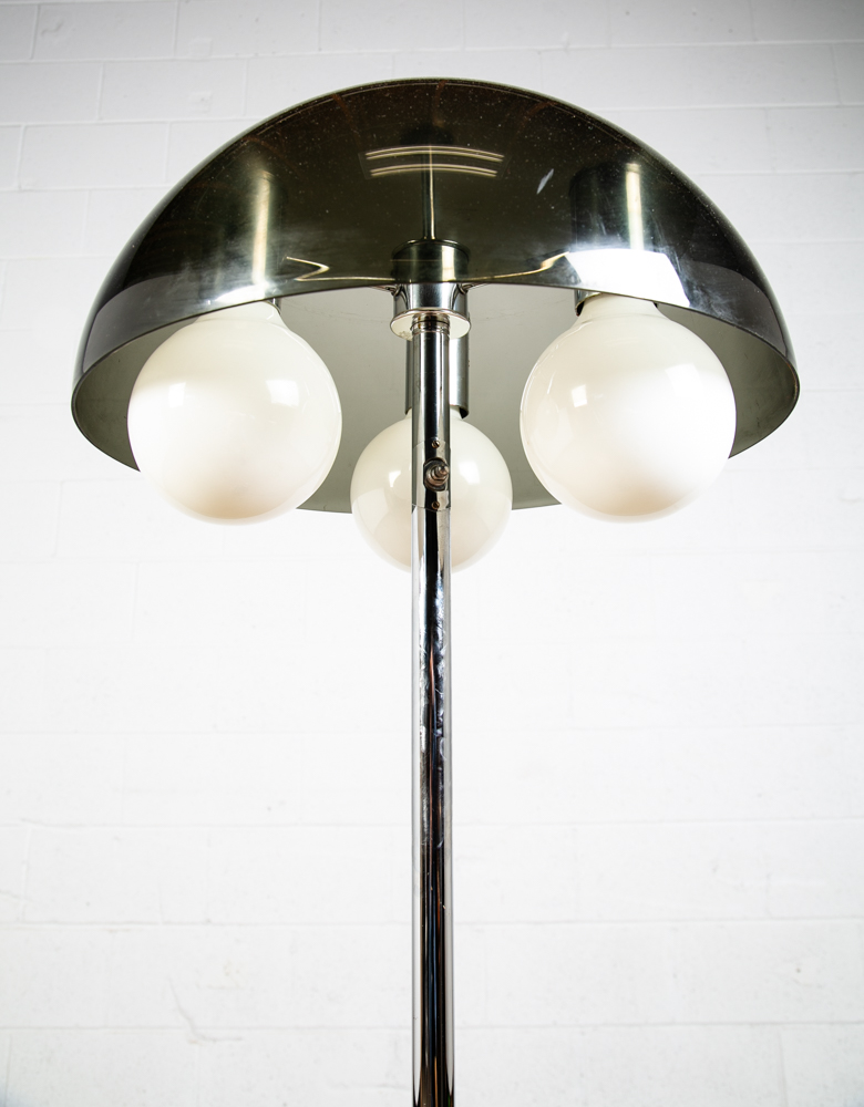 Mid century Modern Floor Lamp Chrome Mushroom Smoked Lucite Vintage Working Mcm - Image 3