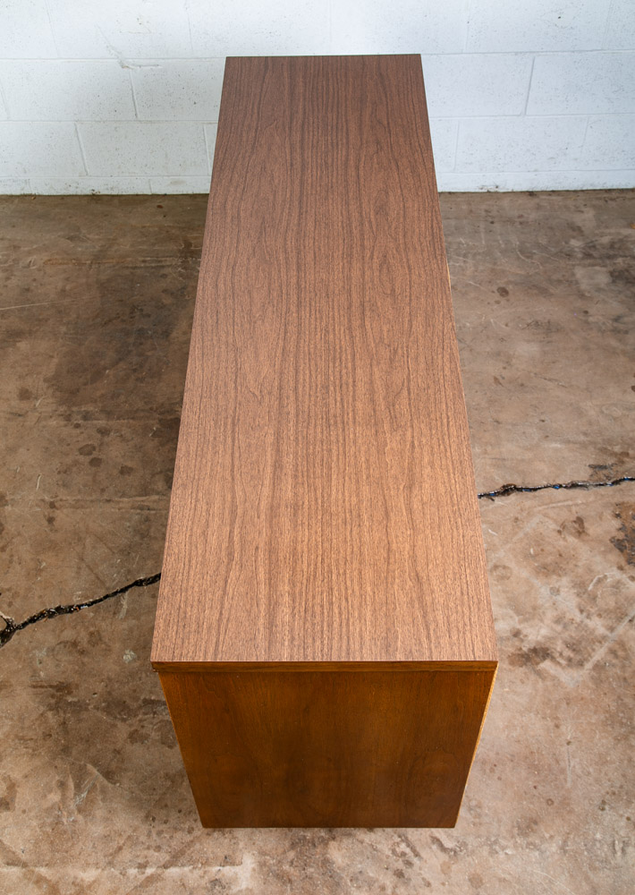 Mid Century Modern Credenza Dresser Cabinet Walnut Vintage Mcm American Bassett - Image 3