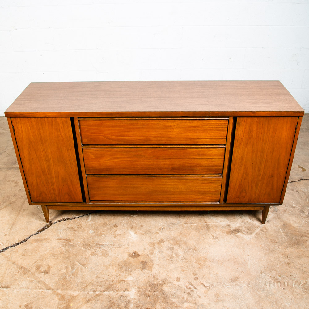 Mid Century Modern Credenza Dresser Cabinet Walnut Vintage Mcm American Bassett - Image 11